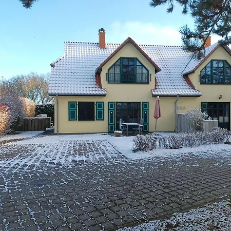 Am Deich Strandhaus Og *